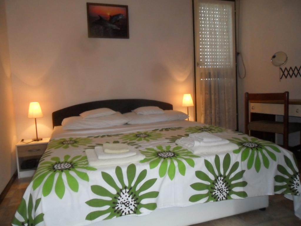 Apartments Batovanja Split Buitenkant foto